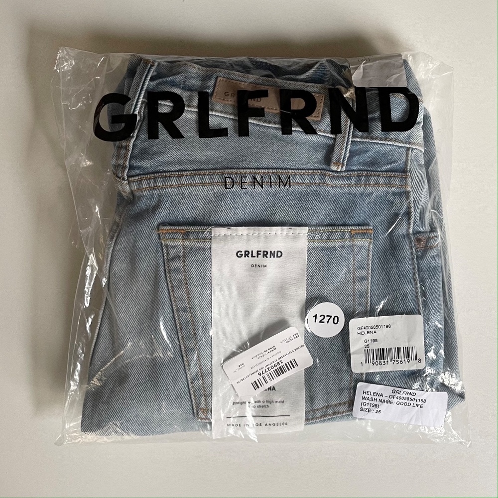 ✨NWT✨ GRLFRND Helena Distressed Straight Leg Jean in Good Life - Picture 8 of 9